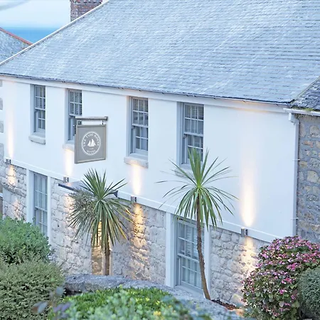 The Tide House-3